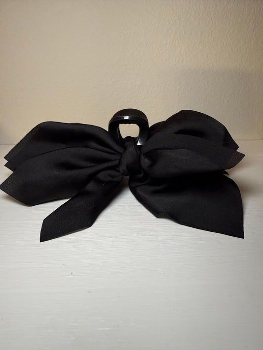 Black Bow Claw Clip
