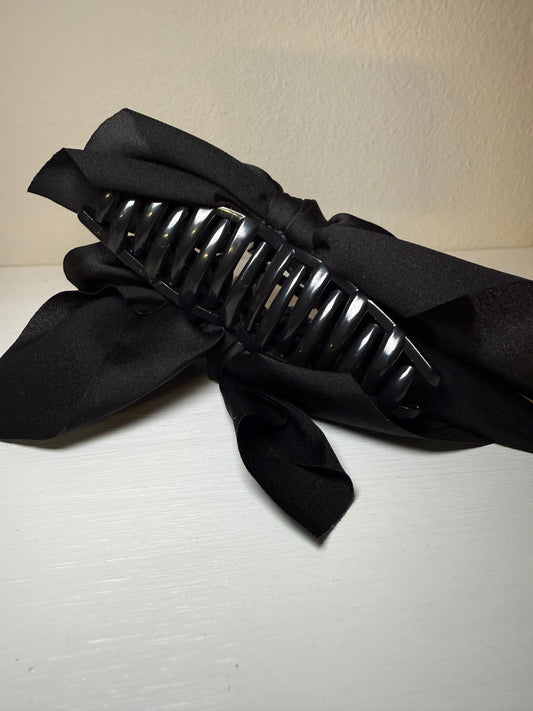 Black Bow Claw Clip